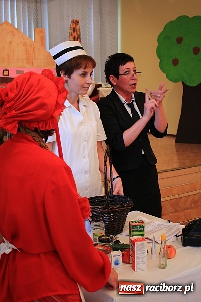 Zdjęcie w galerii na portalu naszraciborz.pl: To nie jest łatwa praca. Zawód: pracownik socjalny wiadomości z regionu