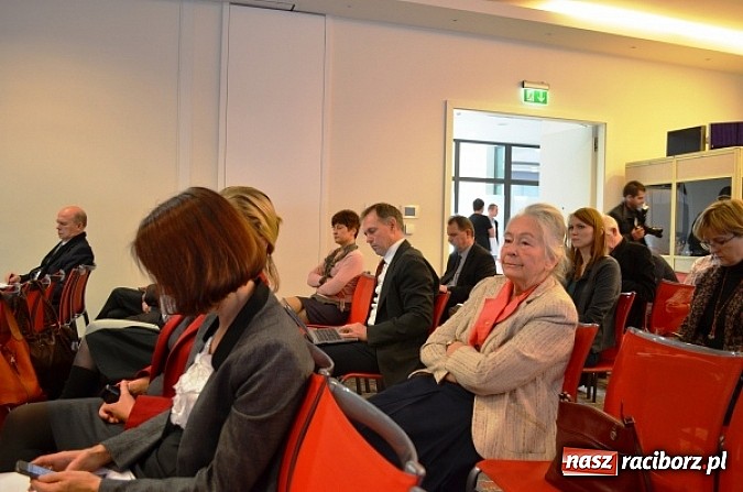 Zdjęcie w galerii na portalu naszraciborz.pl: Rewolucja śmieciowa w gminach nieunikniona i coraz bliżej wiadomości z regionu