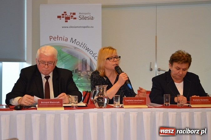 Zdjęcie w galerii na portalu naszraciborz.pl: Rewolucja śmieciowa w gminach nieunikniona i coraz bliżej wiadomości z regionu