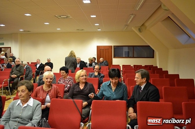 Zdjęcie w galerii na portalu naszraciborz.pl: Wernisaż malarstwa Jana Michała Stuchlego wiadomości z regionu