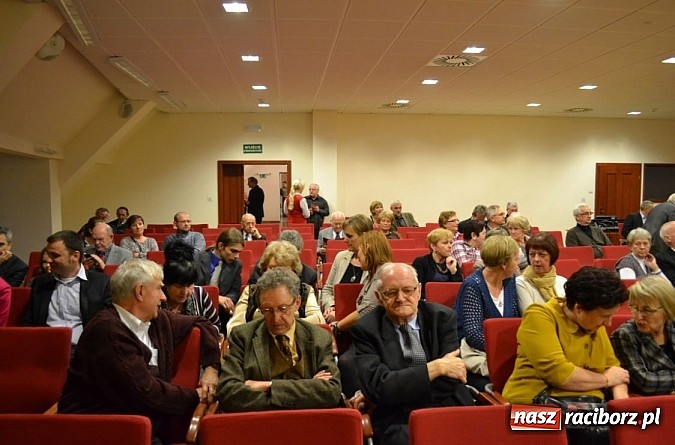 Zdjęcie w galerii na portalu naszraciborz.pl: Wernisaż malarstwa Jana Michała Stuchlego wiadomości z regionu