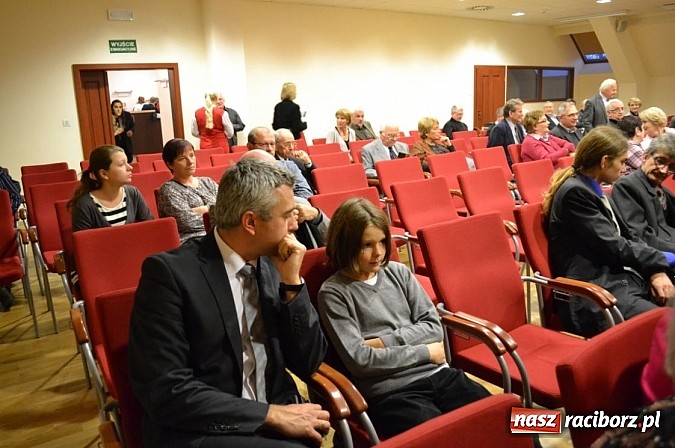 Zdjęcie w galerii na portalu naszraciborz.pl: Wernisaż malarstwa Jana Michała Stuchlego wiadomości z regionu