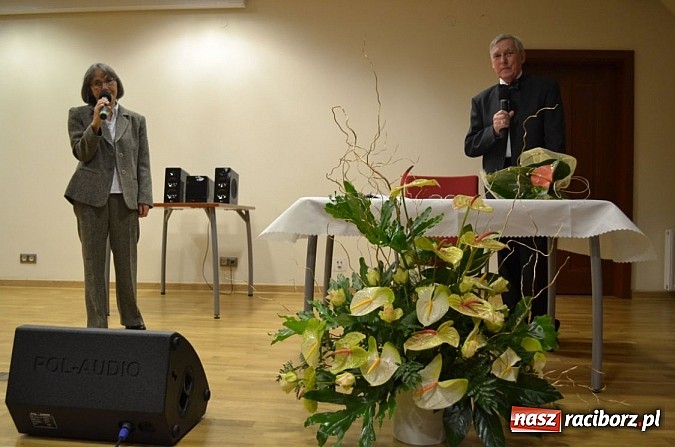 Zdjęcie w galerii na portalu naszraciborz.pl: Wernisaż malarstwa Jana Michała Stuchlego wiadomości z regionu