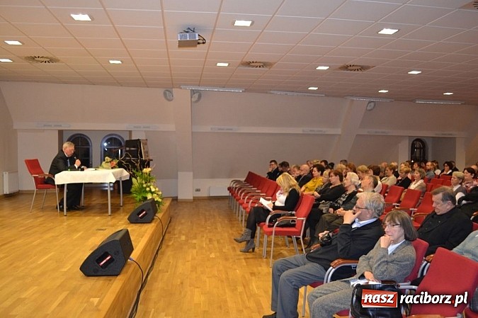 Zdjęcie w galerii na portalu naszraciborz.pl: Wernisaż malarstwa Jana Michała Stuchlego wiadomości z regionu