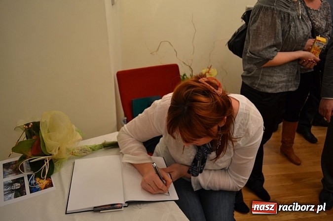 Zdjęcie w galerii na portalu naszraciborz.pl: Wernisaż malarstwa Jana Michała Stuchlego wiadomości z regionu