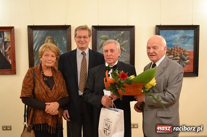 Zdjęcie w galerii na portalu naszraciborz.pl: Wernisaż malarstwa Jana Michała Stuchlego wiadomości z regionu