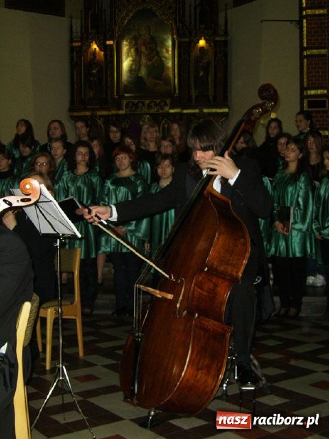 Zdjęcie w galerii na portalu naszraciborz.pl: Koncert Pasyjny w Mikołaju wiadomości z regionu
