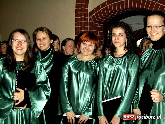 Zdjęcie w galerii na portalu naszraciborz.pl: Koncert Pasyjny w Mikołaju wiadomości z regionu