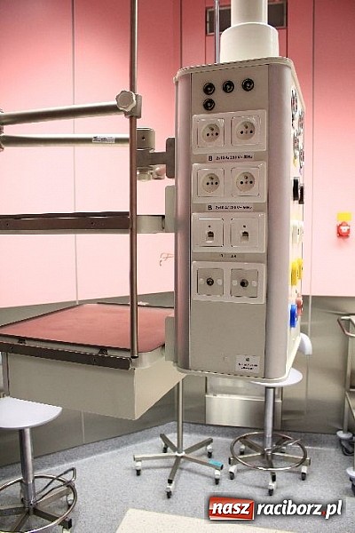 Zdjęcie w galerii na portalu naszraciborz.pl: Pokazali gościom nowe sale operacyjne wiadomości z regionu