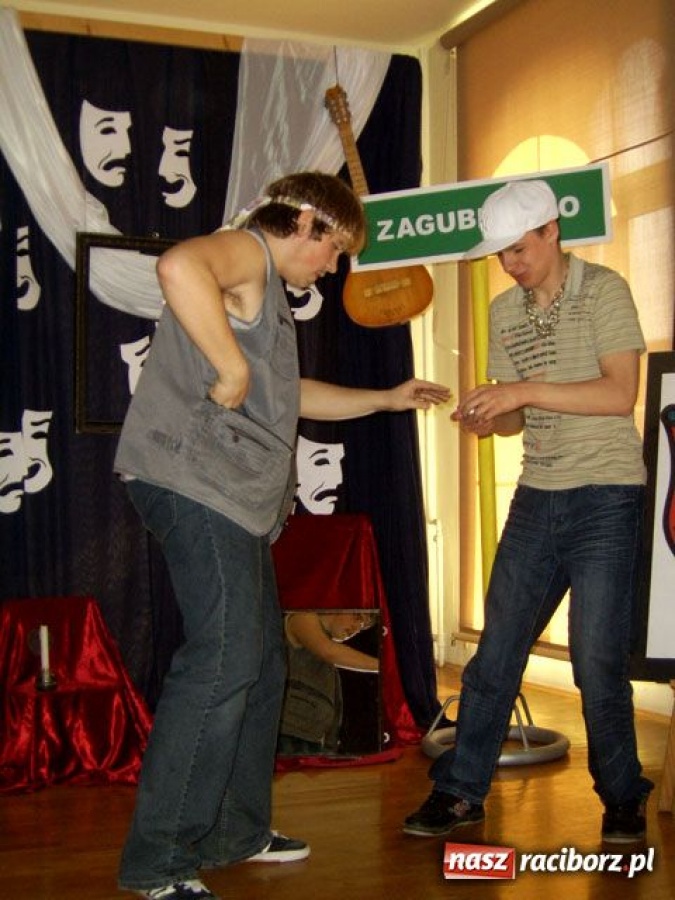 Zdjęcie w galerii na portalu naszraciborz.pl: Dni otwarte w Gimnazjum nr 5 wiadomości z regionu