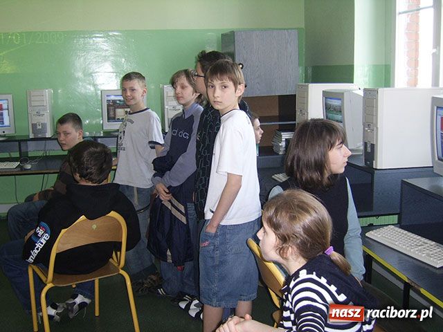 Zdjęcie w galerii na portalu naszraciborz.pl: Dni otwarte w Gimnazjum nr 5 wiadomości z regionu