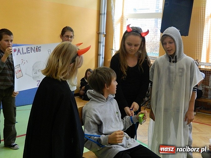 Zdjęcie w galerii na portalu naszraciborz.pl: Papieros kusi… Dzieci mówią: Nie! wiadomości z regionu