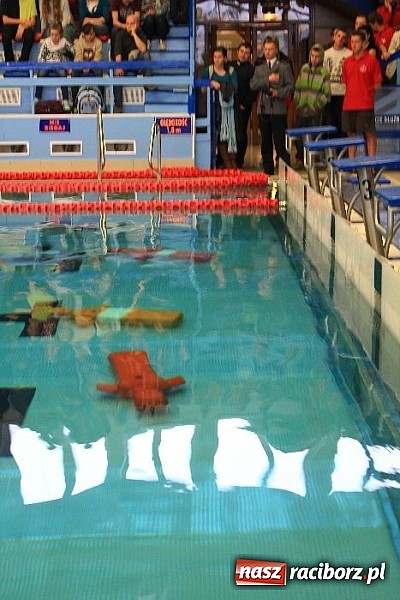 Zdjęcie w galerii na portalu naszraciborz.pl: Pokaz ratownictwa na 50-lecie WOPR wiadomości z regionu