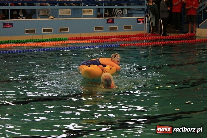 Zdjęcie w galerii na portalu naszraciborz.pl: Pokaz ratownictwa na 50-lecie WOPR wiadomości z regionu