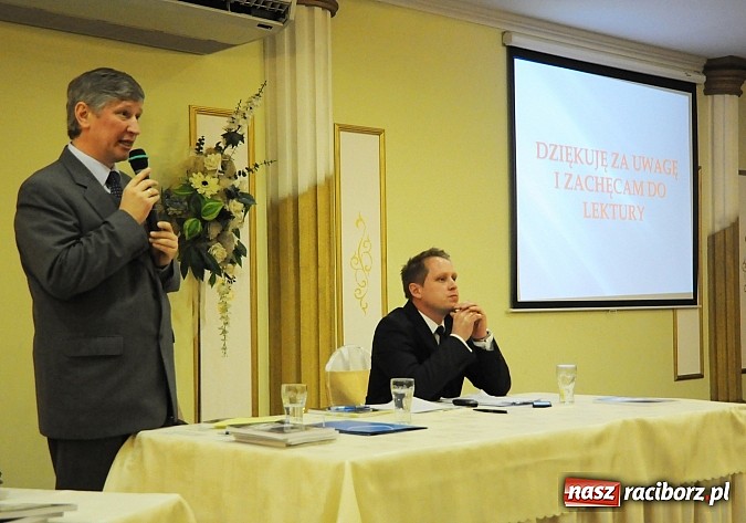 Zdjęcie w galerii na portalu naszraciborz.pl: Raum Tunskirch - nowa książka o Raciborszczyźnie w 1945 roku wiadomości z regionu