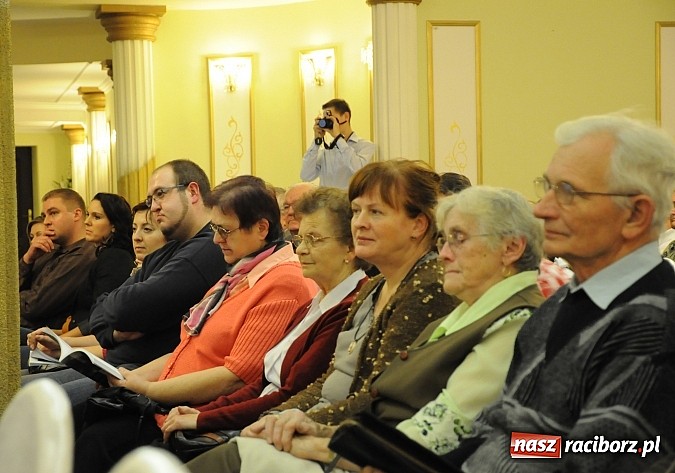 Zdjęcie w galerii na portalu naszraciborz.pl: Raum Tunskirch - nowa książka o Raciborszczyźnie w 1945 roku wiadomości z regionu