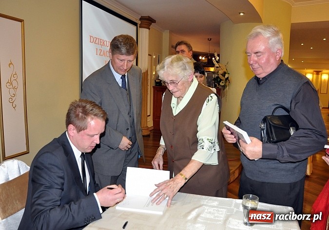 Zdjęcie w galerii na portalu naszraciborz.pl: Raum Tunskirch - nowa książka o Raciborszczyźnie w 1945 roku wiadomości z regionu