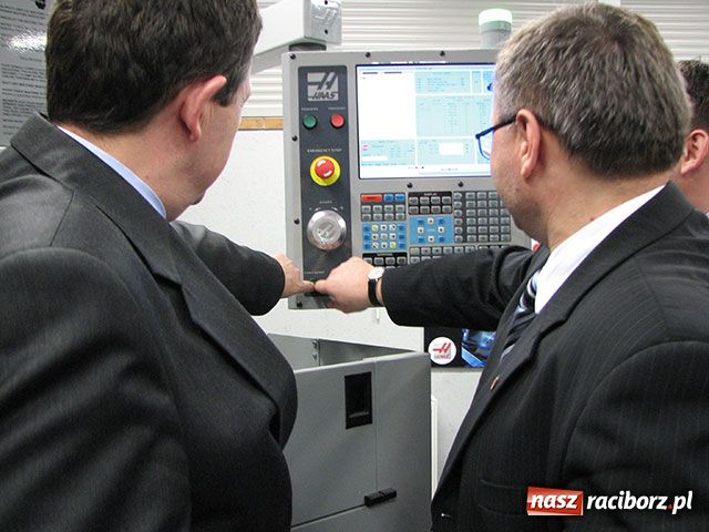 Zdjęcie w galerii na portalu naszraciborz.pl: Pracownia na miarę XXI wieku w CKU wiadomości z regionu