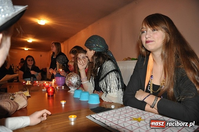 Zdjęcie w galerii na portalu naszraciborz.pl: W Krzanowicach najmłodsi bawili się na integracyjnych Andrzejkach wiadomości z regionu