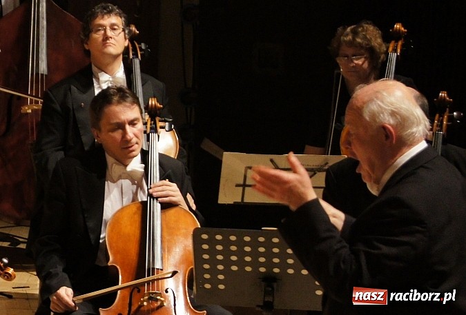 Zdjęcie w galerii na portalu naszraciborz.pl: Wiolonczelista podbił serca raciborzan wiadomości z regionu