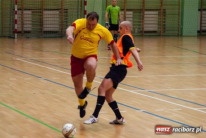 Zdjęcie w galerii na portalu naszraciborz.pl: Mieszko wyrwało punkt w końcówce wiadomości z regionu