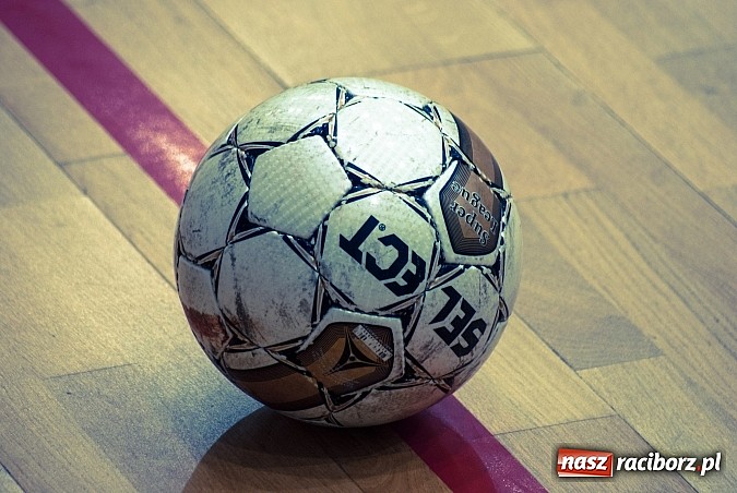 Zdjęcie w galerii na portalu naszraciborz.pl: Mieszko wyrwało punkt w końcówce wiadomości z regionu