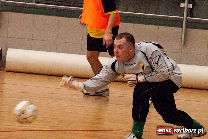 Zdjęcie w galerii na portalu naszraciborz.pl: Mieszko wyrwało punkt w końcówce wiadomości z regionu