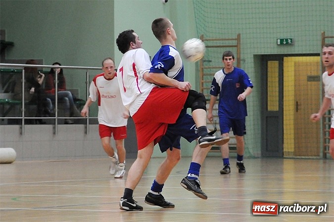 Zdjęcie w galerii na portalu naszraciborz.pl: Mieszko wyrwało punkt w końcówce wiadomości z regionu