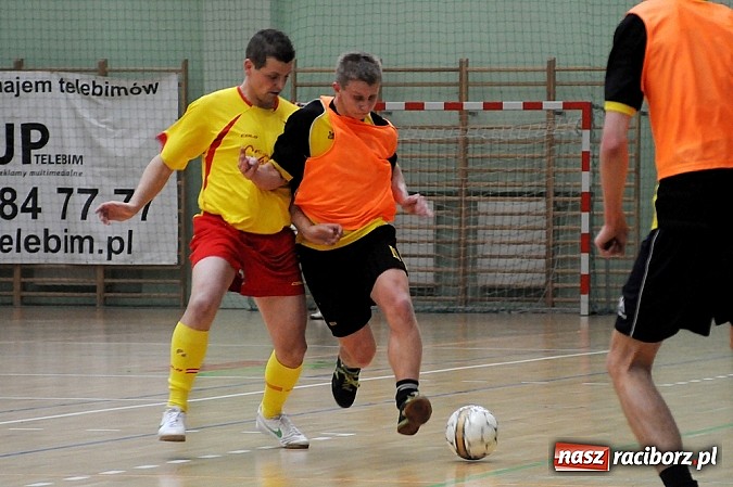 Zdjęcie w galerii na portalu naszraciborz.pl: Mieszko wyrwało punkt w końcówce wiadomości z regionu