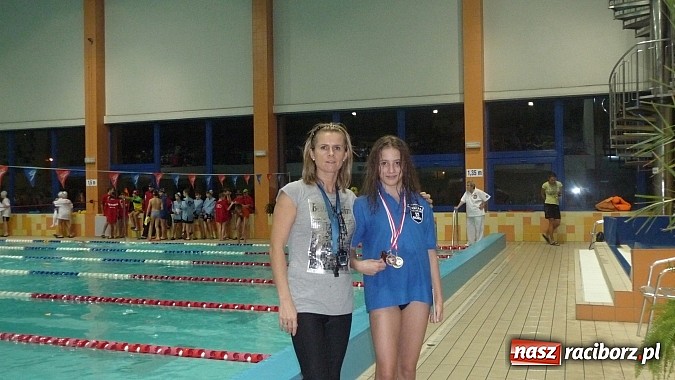Zdjęcie w galerii na portalu naszraciborz.pl: Pływacki talent - Kasia Zarembik wiadomości z regionu