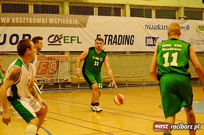 Zdjęcie w galerii na portalu naszraciborz.pl: Wyjazdowe zwycięstwo naszych koszykarzy w Gliwicach wiadomości z regionu