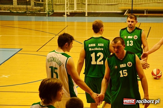 Zdjęcie w galerii na portalu naszraciborz.pl: Wyjazdowe zwycięstwo naszych koszykarzy w Gliwicach wiadomości z regionu