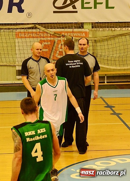 Zdjęcie w galerii na portalu naszraciborz.pl: Wyjazdowe zwycięstwo naszych koszykarzy w Gliwicach wiadomości z regionu