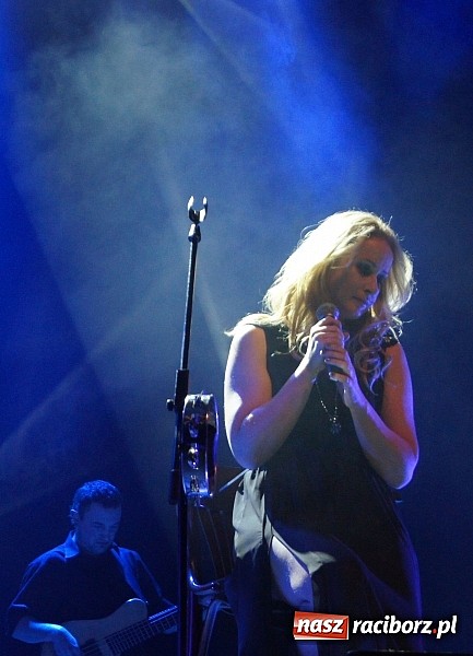 Zdjęcie w galerii na portalu naszraciborz.pl: Marzena Korzonek w nowym stylu wiadomości z regionu