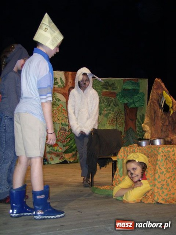 Zdjęcie w galerii na portalu naszraciborz.pl: Teatralne zmagania w Strzesze wiadomości z regionu