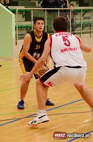 Zdjęcie w galerii na portalu naszraciborz.pl: Wygrywali faworyci meczów wiadomości z regionu