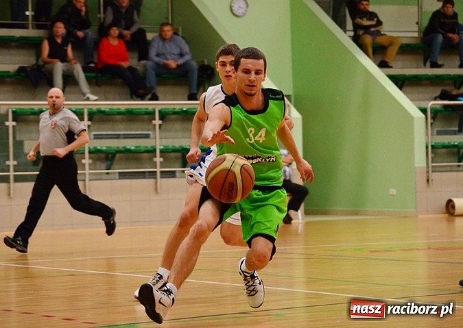 Zdjęcie w galerii na portalu naszraciborz.pl: Wygrywali faworyci meczów wiadomości z regionu