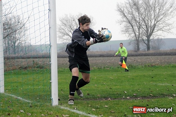 Zdjęcie w galerii na portalu naszraciborz.pl: Pechowa Niedziela Raszczyc wiadomości z regionu
