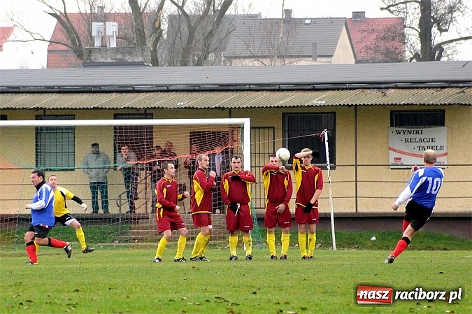 Zdjęcie w galerii na portalu naszraciborz.pl: Pechowa Niedziela Raszczyc wiadomości z regionu
