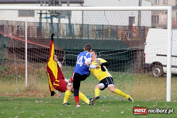 Zdjęcie w galerii na portalu naszraciborz.pl: Pechowa Niedziela Raszczyc wiadomości z regionu