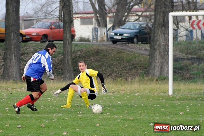 Zdjęcie w galerii na portalu naszraciborz.pl: Pechowa Niedziela Raszczyc wiadomości z regionu