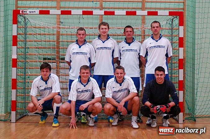 Zdjęcie w galerii na portalu naszraciborz.pl: HLPN: LaŻulowe Wybrzeże na kolanach wiadomości z regionu