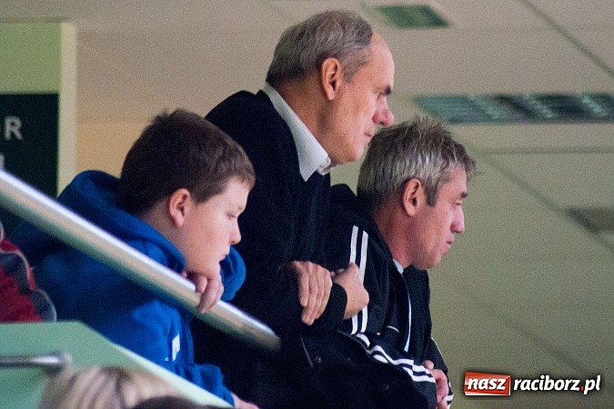 Zdjęcie w galerii na portalu naszraciborz.pl: HLPN: LaŻulowe Wybrzeże na kolanach wiadomości z regionu