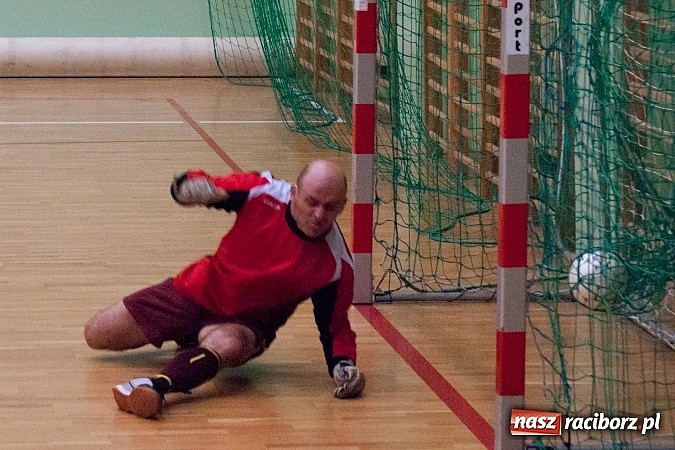 Zdjęcie w galerii na portalu naszraciborz.pl: HLPN: LaŻulowe Wybrzeże na kolanach wiadomości z regionu