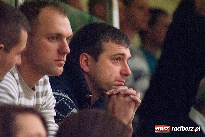 Zdjęcie w galerii na portalu naszraciborz.pl: HLPN: LaŻulowe Wybrzeże na kolanach wiadomości z regionu