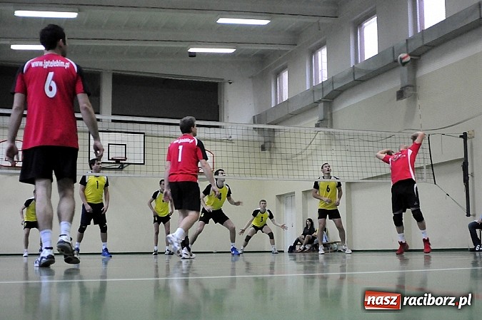 Zdjęcie w galerii na portalu naszraciborz.pl: RLPS: Szósta kolejka za nami wiadomości z regionu