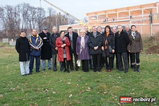 Zdjęcie w galerii na portalu naszraciborz.pl: Komisja wizytowała aquapark wiadomości z regionu