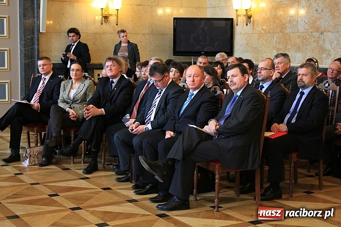 Zdjęcie w galerii na portalu naszraciborz.pl: Będziemy mogli spać spokojnie. Wydano zgodę na budowę zbiornika  wiadomości z regionu