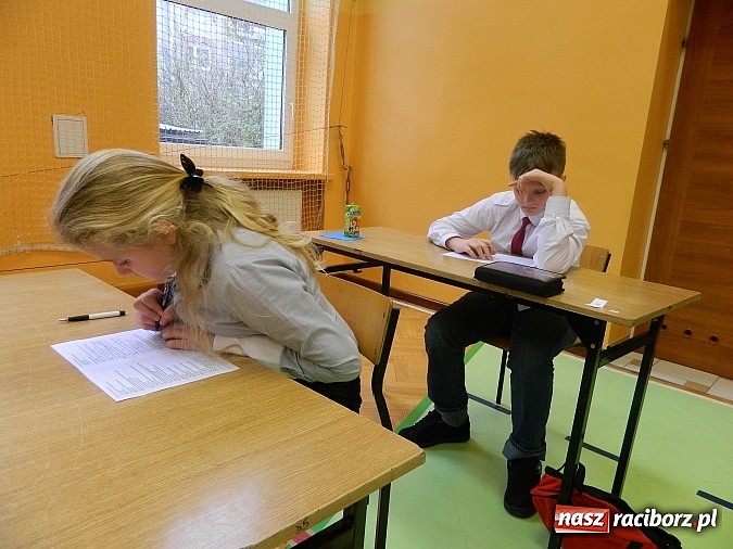 Zdjęcie w galerii na portalu naszraciborz.pl: Chrystus drogą naszego zbawienia, czyli co dzieci wiedzą o religii? wiadomości z regionu