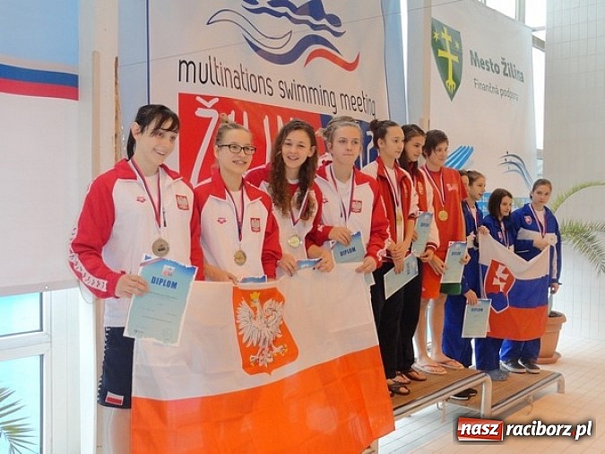 Zdjęcie w galerii na portalu naszraciborz.pl: Pływanie: Nasi zawodnicy z medalami wiadomości z regionu